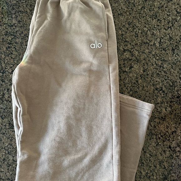 COPY - Alo Yoga Accolade Straight Leg Sweatpant Expresso XXSmall - Picture 7 of 12
